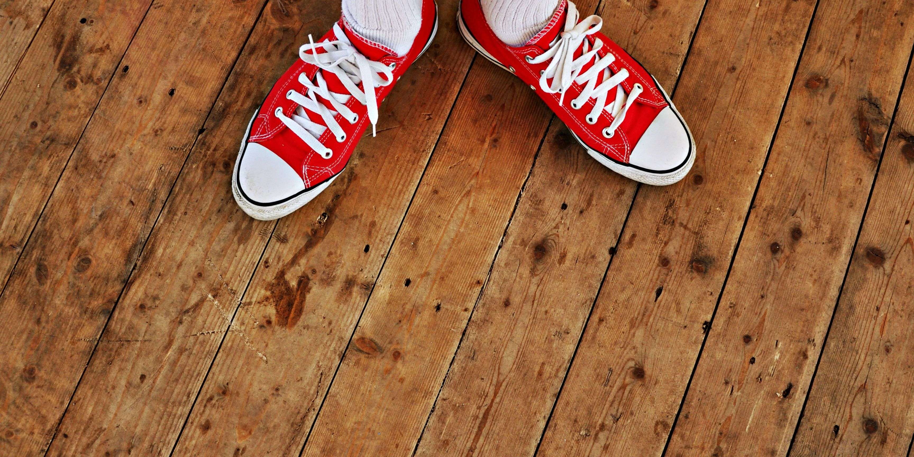 Hardwood flooring installation process in Knoxville TN